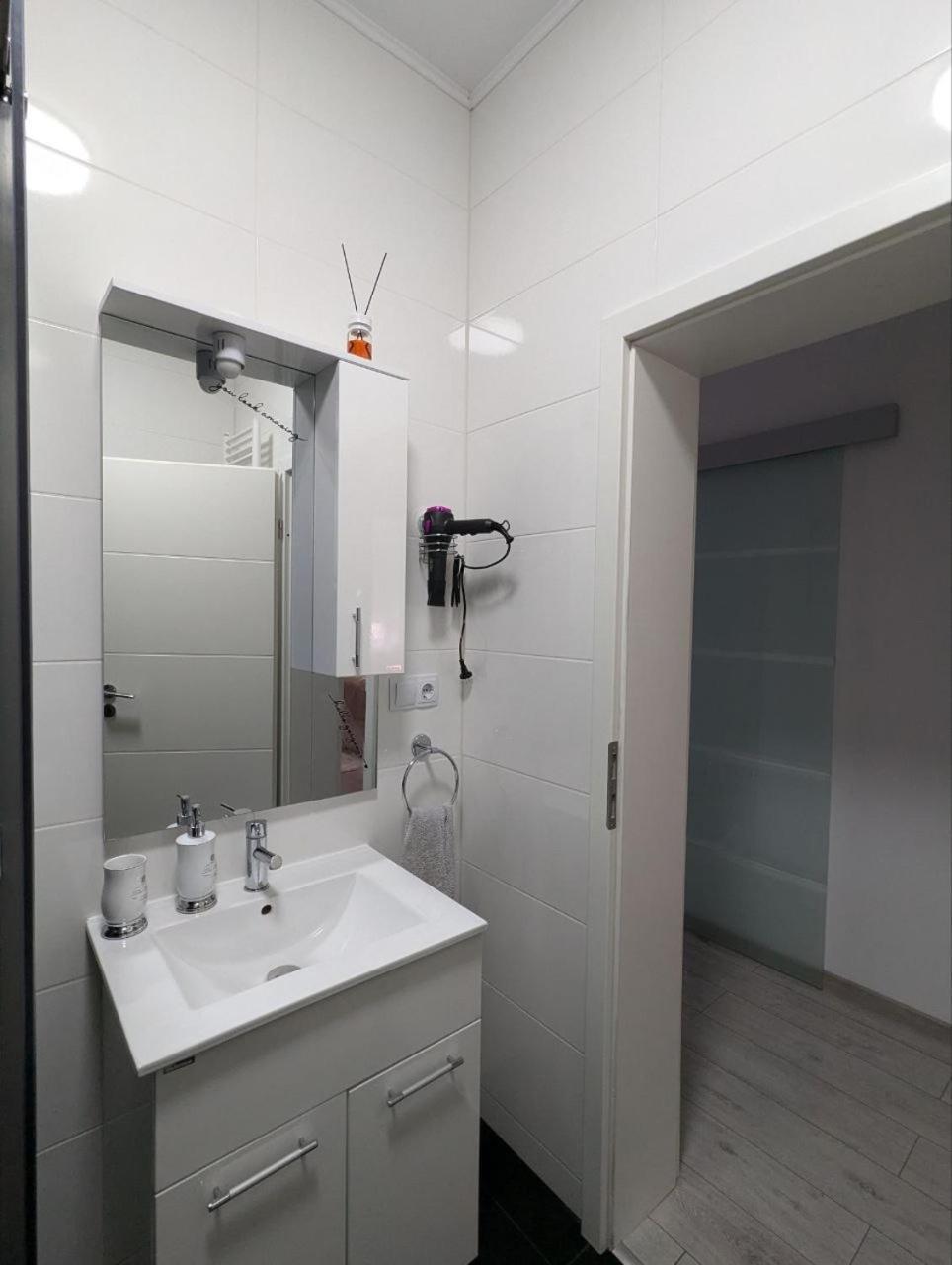 Gast Haus Appartement Sibiu Buitenkant foto